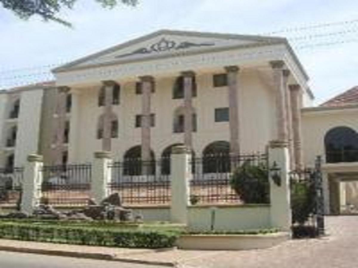 M Plaza Hotel أكرا المظهر الخارجي الصورة