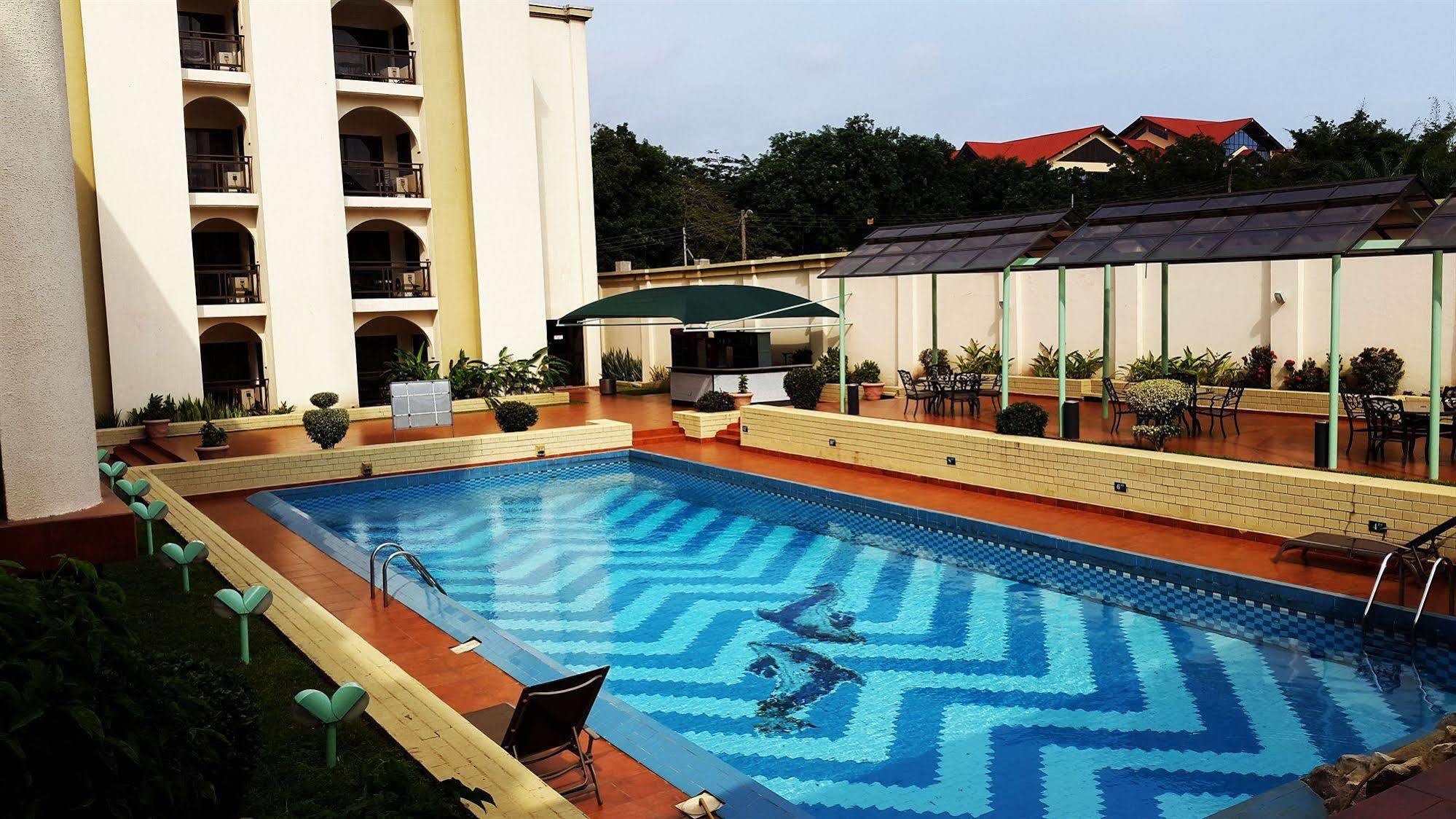 M Plaza Hotel أكرا المظهر الخارجي الصورة